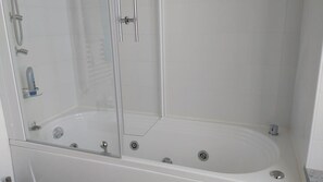 Jetted bathtub - Agriturismo Cascina Poscallone (Abbiategrasso)