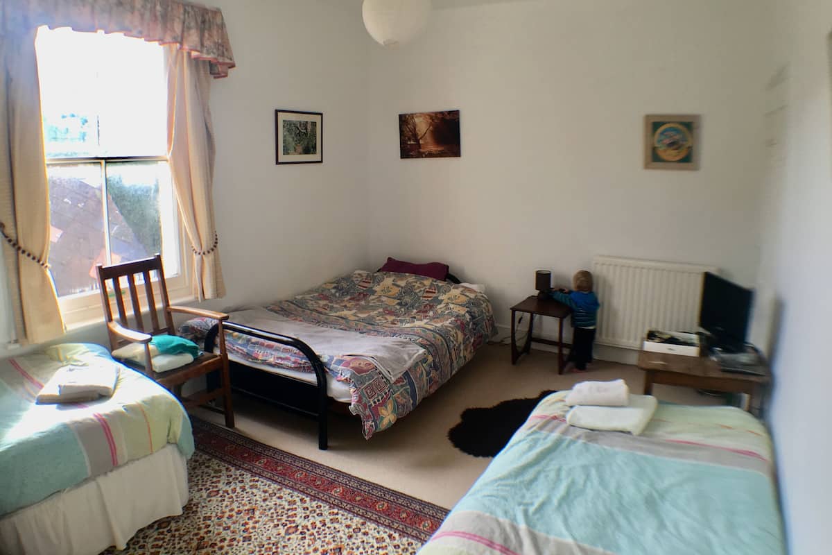 Family Room | WiFi (free)