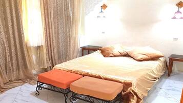 2 bedrooms, iron/ironing board, travel crib, free WiFi