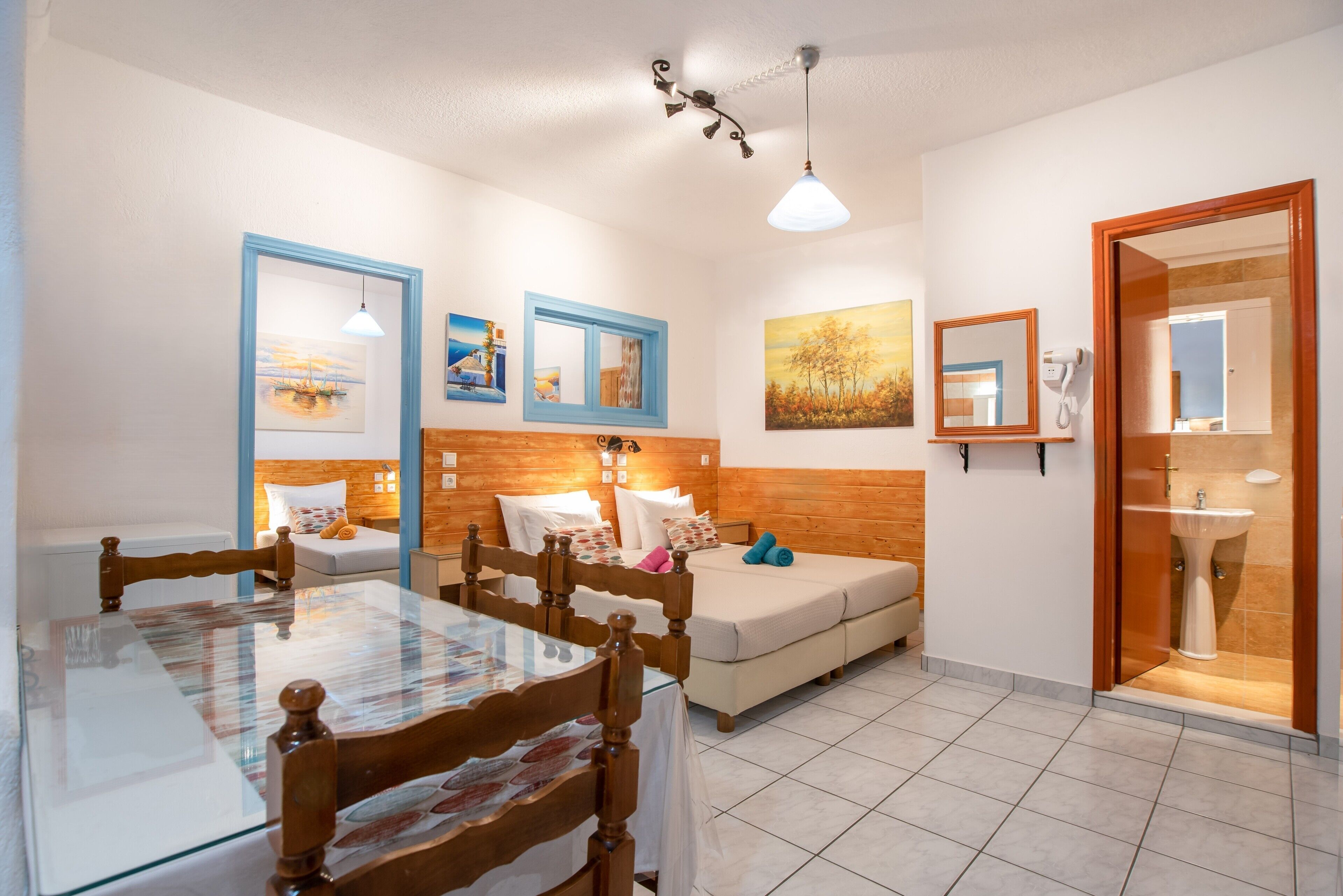 2 dormitorios, wifi gratis, ropa de cama