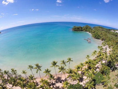 Stunning Luxury Oceanfront House, Modern, Best of The Best Location