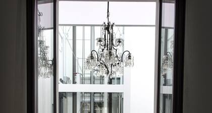 Beautiful furnished apartment in the center (int. 1)