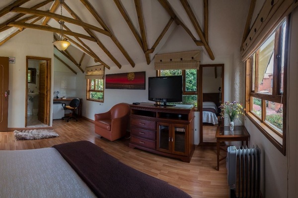 Standard Room, 1 Double Bed | Blackout drapes, iron/ironing board, free WiFi, bed sheets