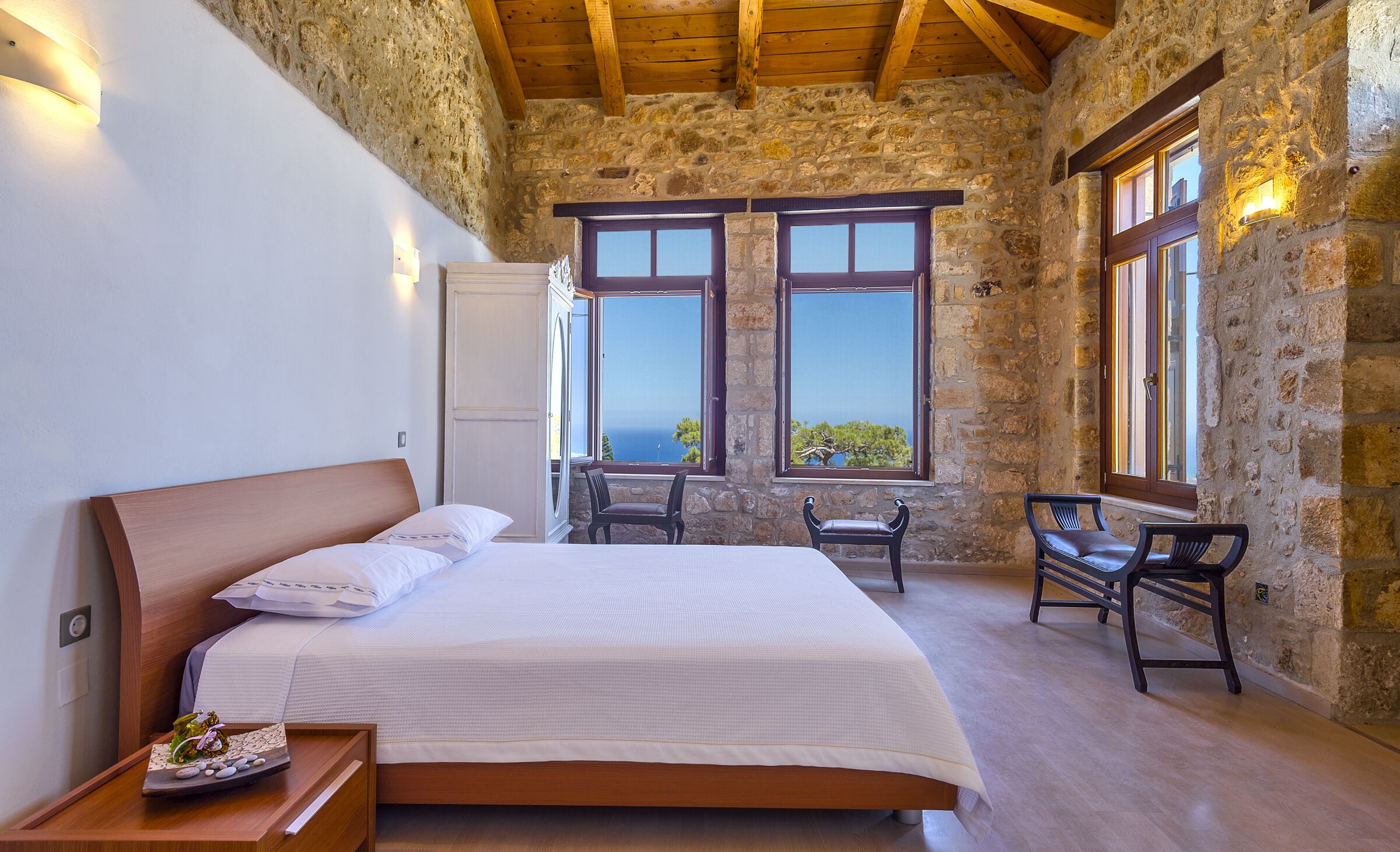 5 chambres, Wi-Fi, draps fournis