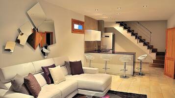 Een televisie en een dvd-speler