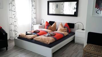 Apartment, 1 Bedroom | 1 bedroom, WiFi, bed sheets