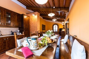 Dining - Apartment for 7 people, wifi, air conditioning  (Torcigliano)