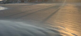 Maison Beira Mar avec piscine et cascade à Mongaguá avec 06 suites