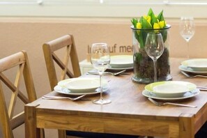 تناول الطعام