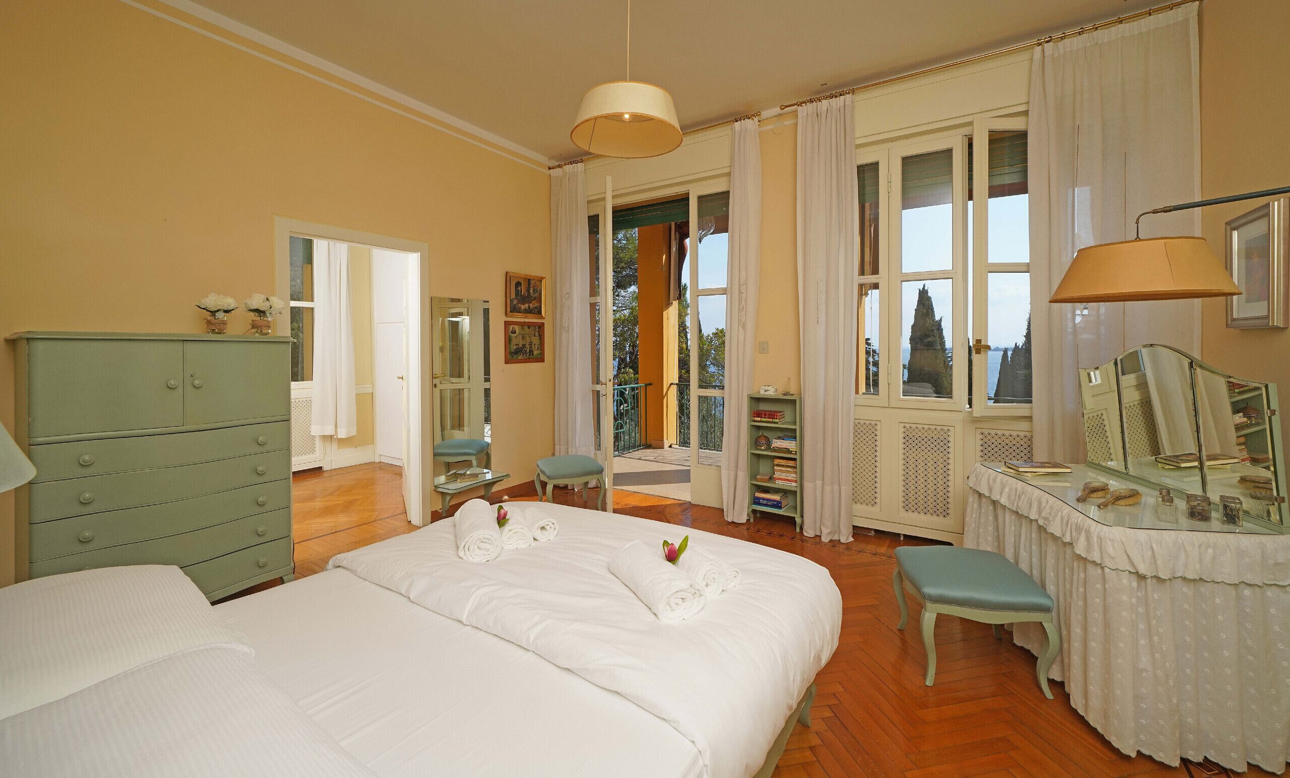 5 bedrooms, in-room safe, iron/ironing board, free WiFi