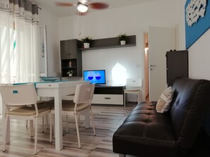 TV