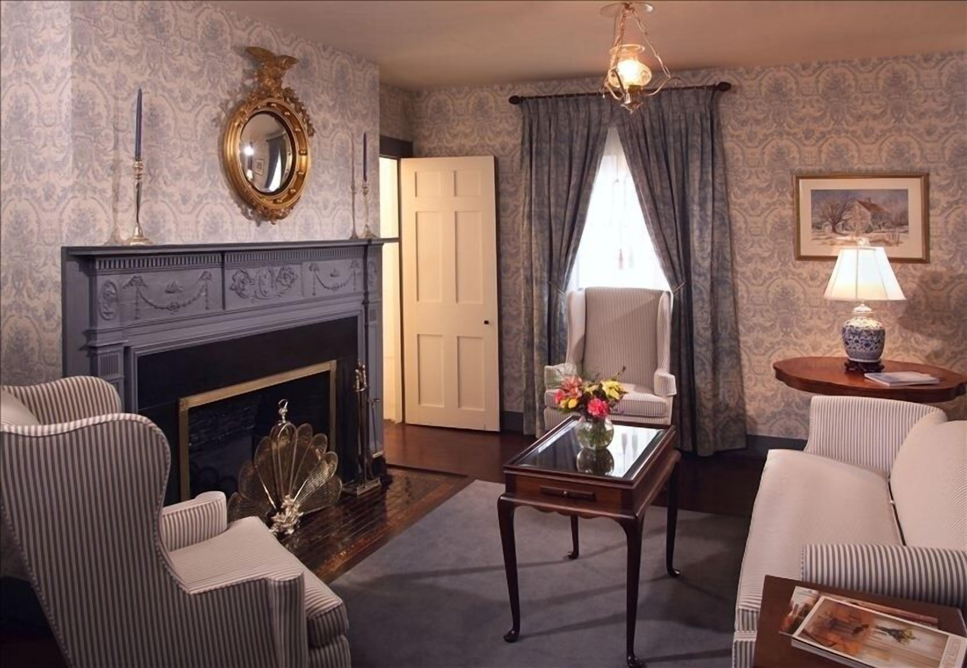 Charming 4 Bedroom Historic House in Farmington, ~CT~