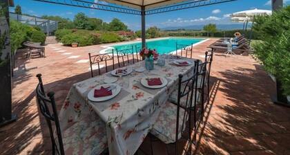 Villa in Tuscany, Arezzo villa, holiday in Italian villa,