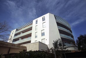 Exterior - Very modern city apartment in the center of Pula (Pula)