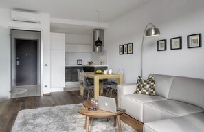 Living area - Very modern city apartment in the center of Pula (Pula)