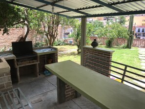 Traditional House, 4 Bedrooms, City View | Terrace/patio