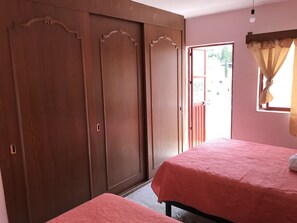 4 bedrooms, individually decorated, laptop workspace, iron/ironing board - OliLer s House&Garden Zona Centro (Guanajuato)