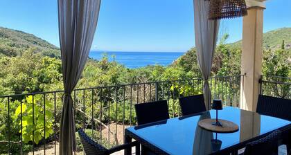 Villetta ai Peri - Kaksioasunto 5 vuodepaikkaa katetulla merinäkymällä