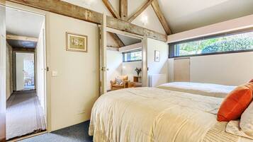 2 chambres, fer et planche Ă repasser, lit parapluie, Wi-Fi