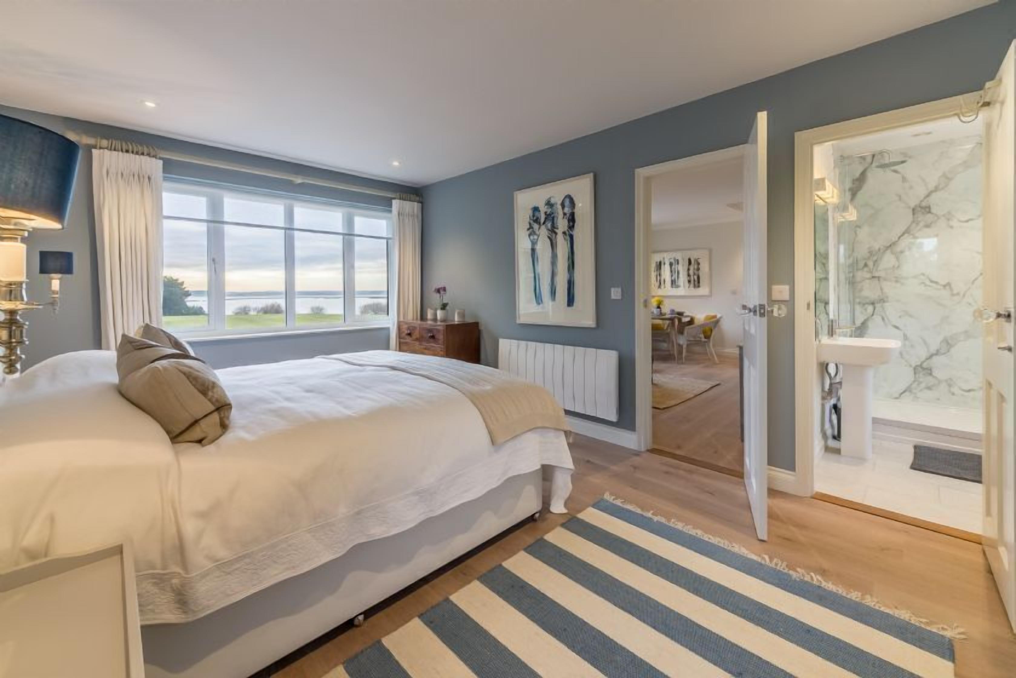 1 habitación, internet y ropa de cama 