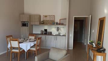 Casa, con acceso para personas discapacitadas, baño en la habitación | Cocina privada