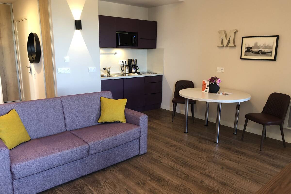apartment, accessible, ensuite (appartement) | living room