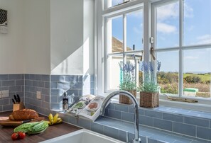 Views to the golf course and sea beyond - Valonia Cottage at Cromer Lighthouse, Cromer , Norfolk (Overstrand)