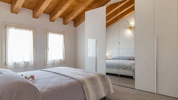 2 chambres, bureau, fer et planche Ă repasser, Wi-Fi gratuit