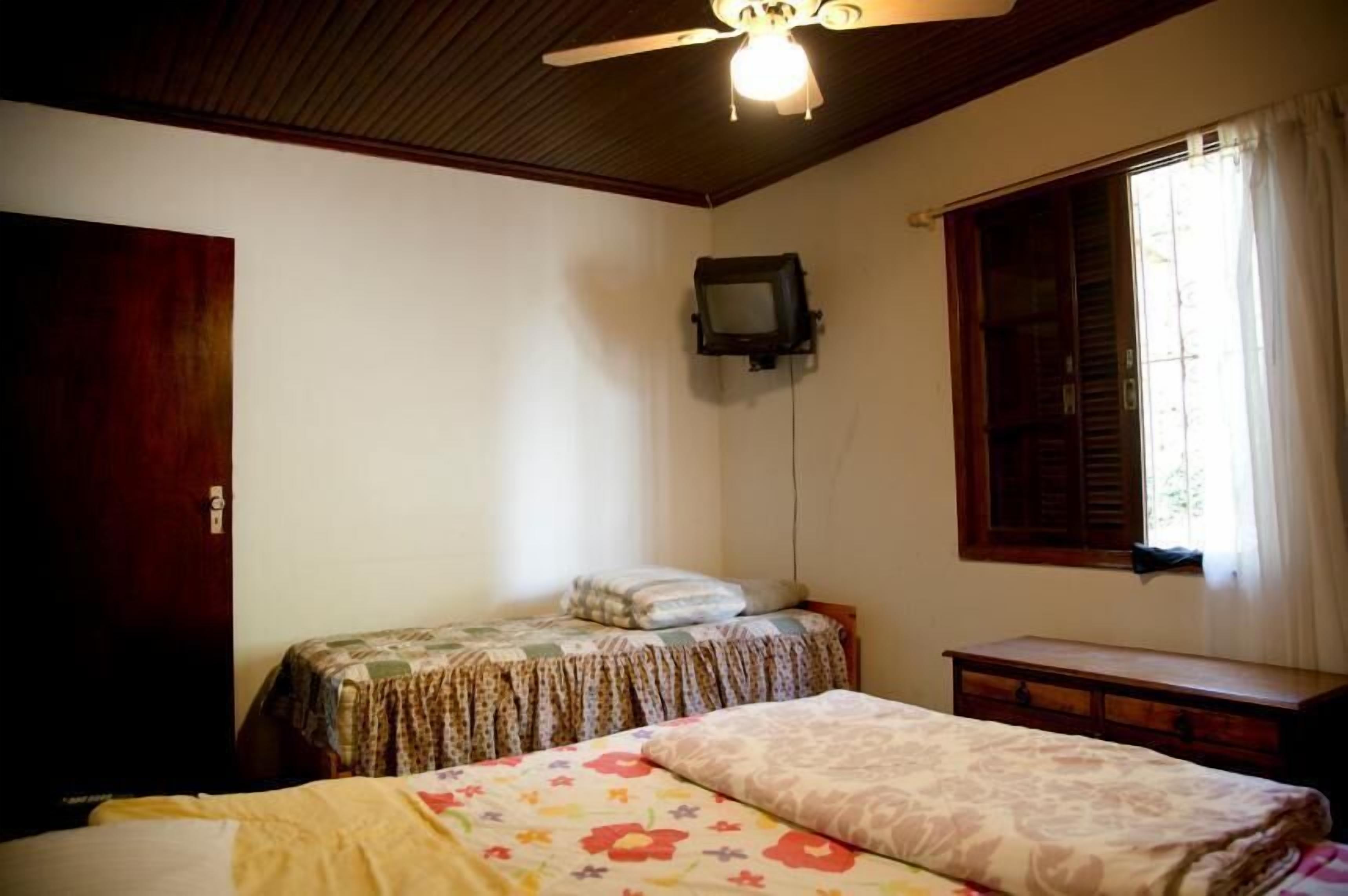 4 camere, Wi-Fi gratuito