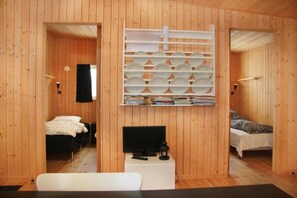 Free WiFi, bed sheets - Inuk Hostels (Nuuk)