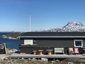 Exterior - Inuk Hostels (Nuuk)