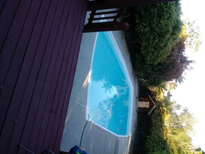 Pool - Great modern home for couples (San Jose)