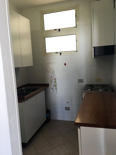 Calasetta, apt 1st floor plus attic 120 sqm, central area, furnished