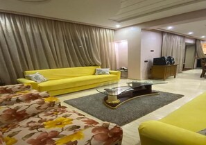テレビ