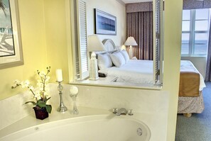 1 bedroom, in-room safe, iron/ironing board, WiFi