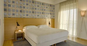 2 Schlafzimmer, Zimmersafe, Schreibtisch, Bügeleisen/Bügelbrett