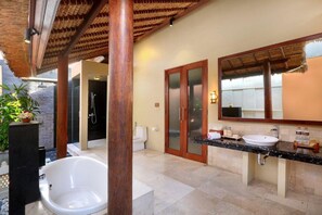 Bathroom - Two Bedroom Villa, Great Location in Seminyak (Seminyak)
