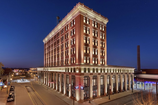 Exterior - The Central Station Memphis, Curio Collection by Hilton (Memphis)