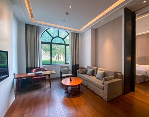 Suite, 1 Schlafzimmer | Wohnbereich