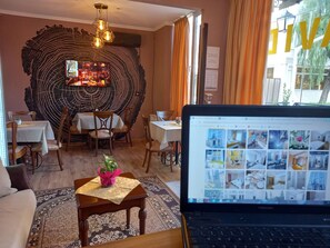 ロビー応接スペース