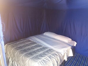 1 間睡房、上網