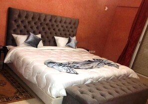 3 soverom og internettilgang