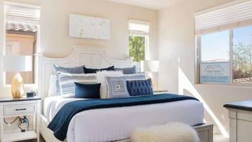 3 Schlafzimmer, Schreibtisch, Bügeleisen/Bügelbrett, kostenloses WLAN