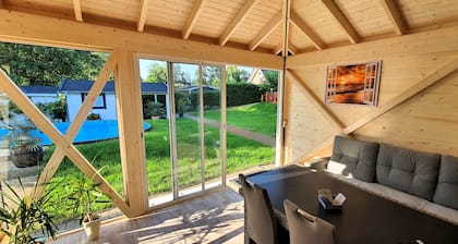4-star apartment with swimming pool and whirlpool, is one of 3 apartments in the house!