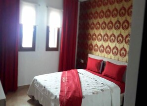 2 bedrooms