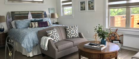 Strykjärn/strykbräda, wi-fi och sängkläder