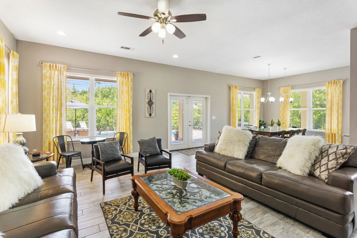 Photo 16 of Destin Sun: Secluded Home with Pool, Golf Cart, Walk to Beach