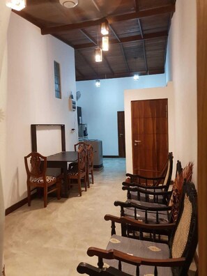 Chambre Deluxe | Coin salon dans le hall