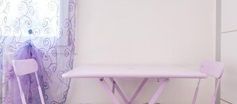 PINK ROOM   FAMILY ROOM