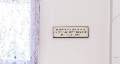 PINK ROOM FAMILY ROOM